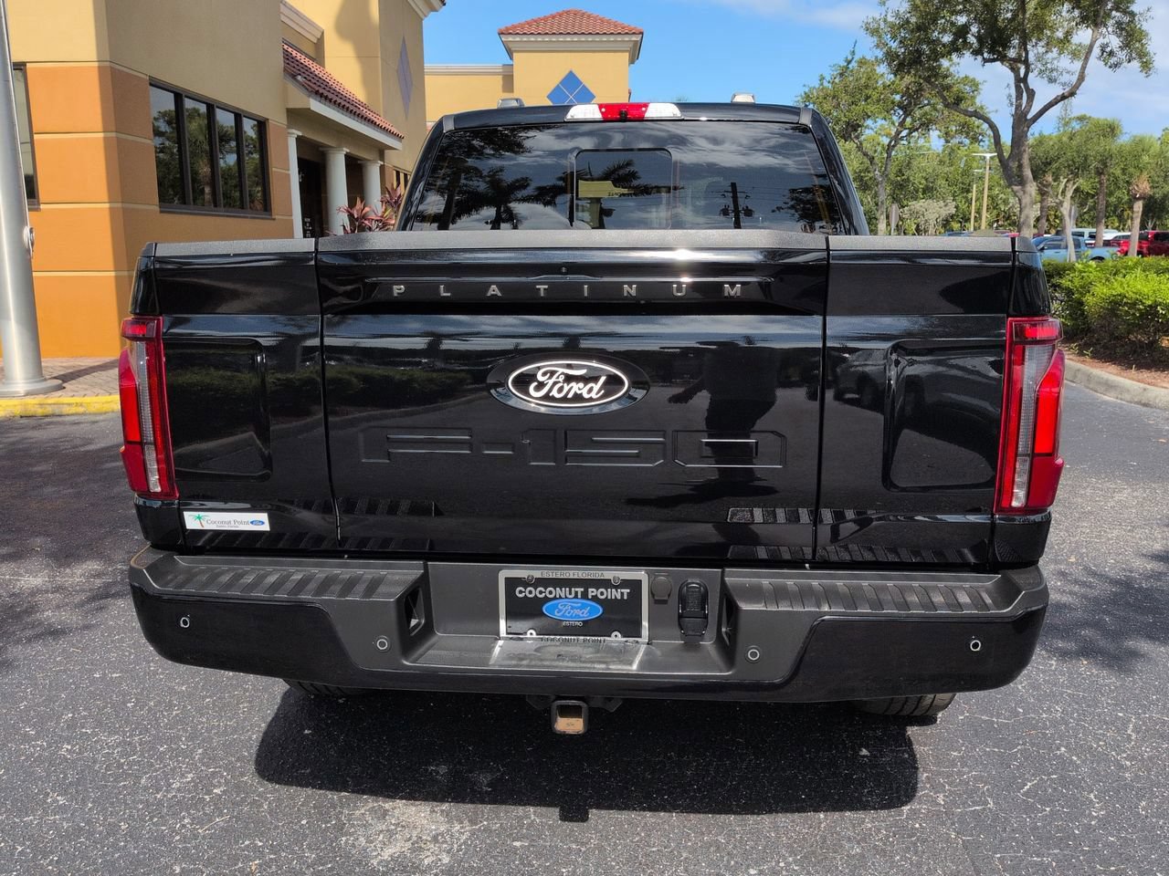 Certified 2024 Ford F150 Platinum AWD/4WD image 5