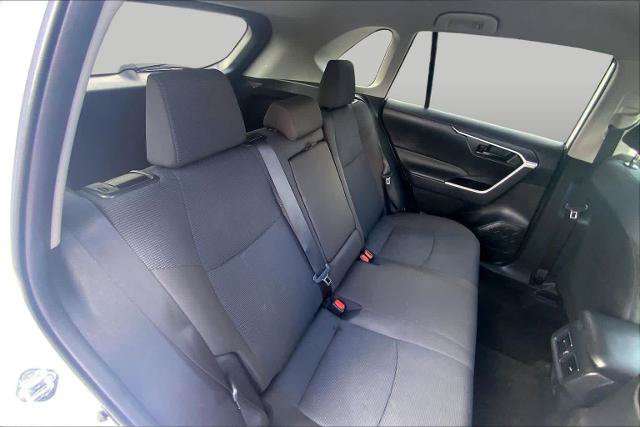 Used 2025 Toyota RAV4 LE AWD/4WD image 20