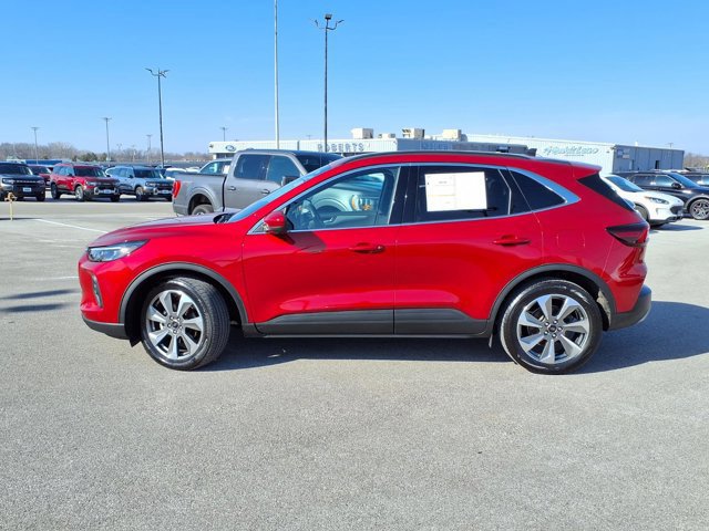 Certified 2025 Ford Escape Platinum w/ Premium Technology Package image 2