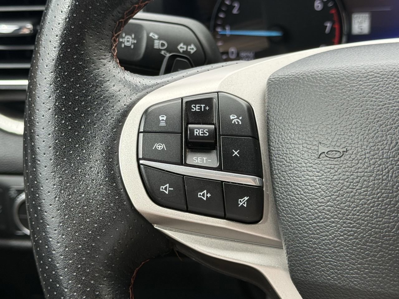 Certified 2022 Ford Explorer Timberline image 12