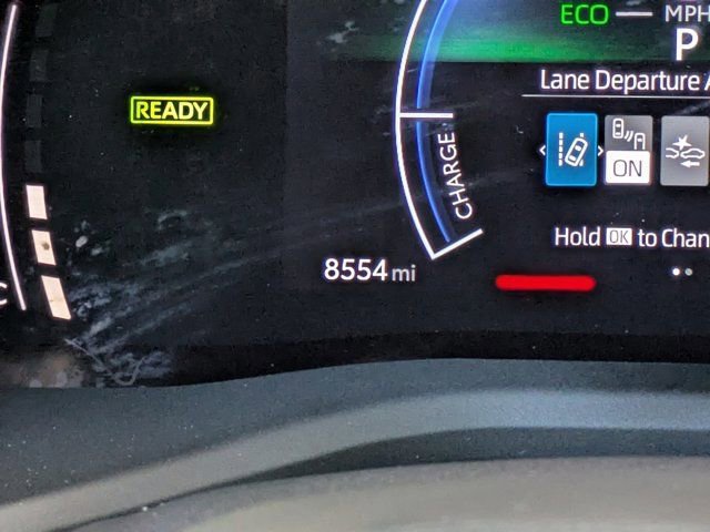 Used 2025 Toyota Camry LE image 25