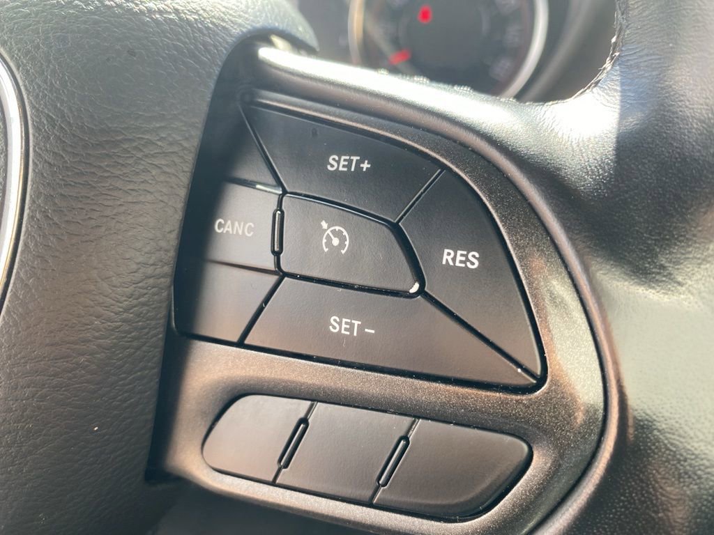 Used 2021 Dodge Challenger SXT AWD/4WD image 24