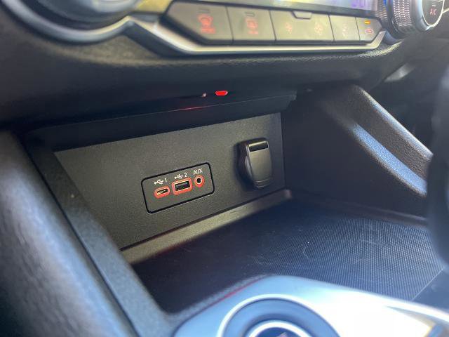 Used 2020 Nissan Sentra SV image 24