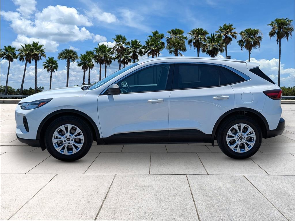 Certified 2024 Ford Escape Active FWD image 4