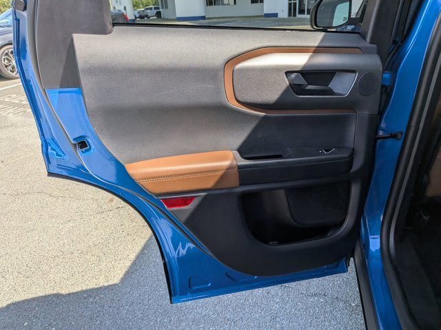 Certified 2025 Ford Bronco Sport Outer Banks w/ Outer Banks Tech Package+ AWD/4WD image 26