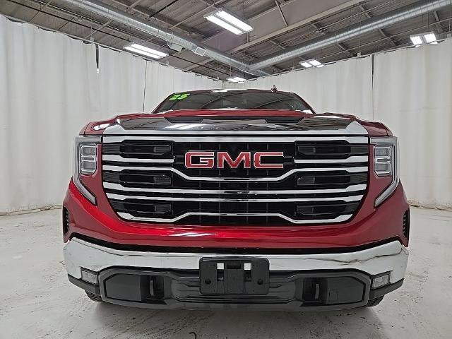 Used 2025 GMC Sierra 1500 SLT w/ SLT Convenience Package AWD/4WD image 24