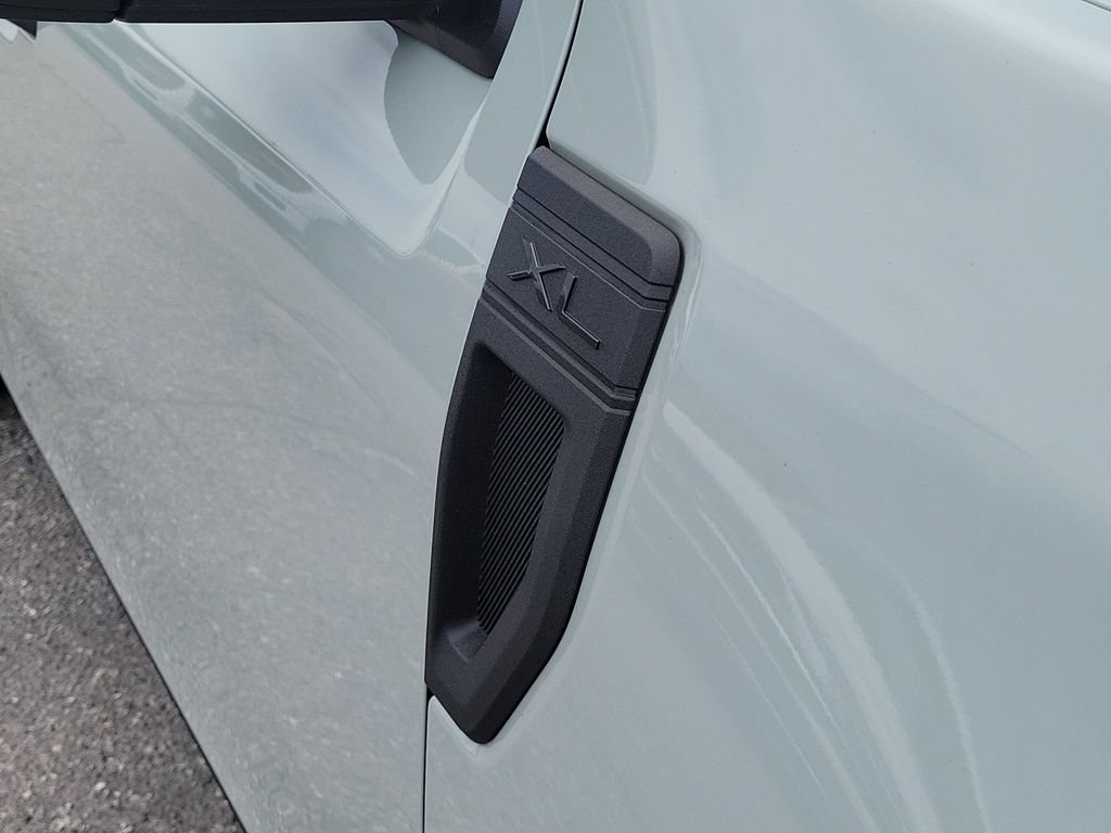 Certified 2024 Ford Maverick XL FWD image 9