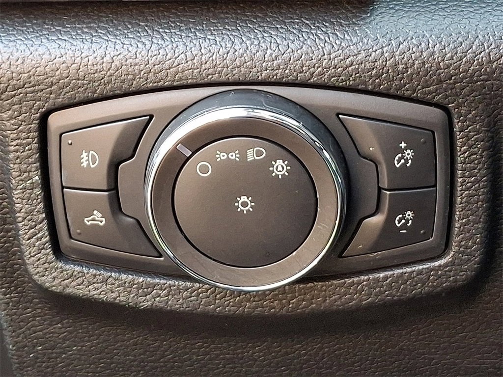 Certified 2020 Ford F150 XLT w/ Equipment Group 302A Luxury image 23