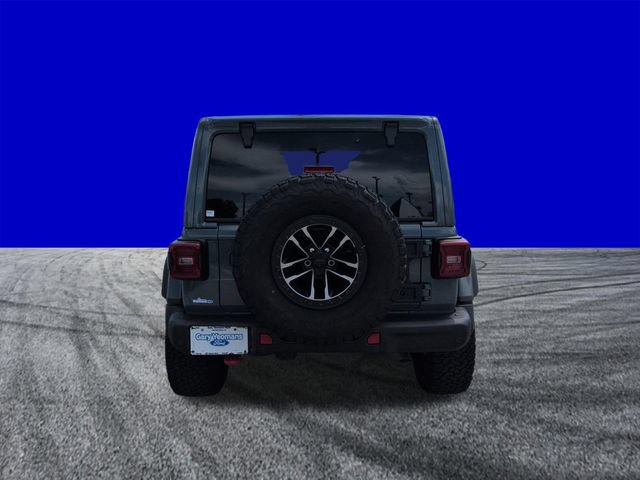 Used 2025 Jeep Wrangler Unlimited Rubicon AWD/4WD image 5
