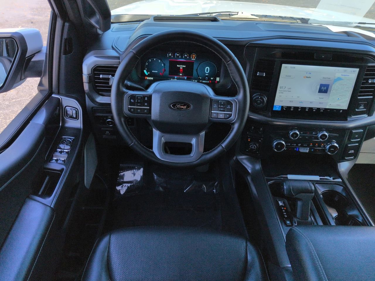 Certified 2025 Ford F150 Lariat w/ Equipment Group 502A High image 15