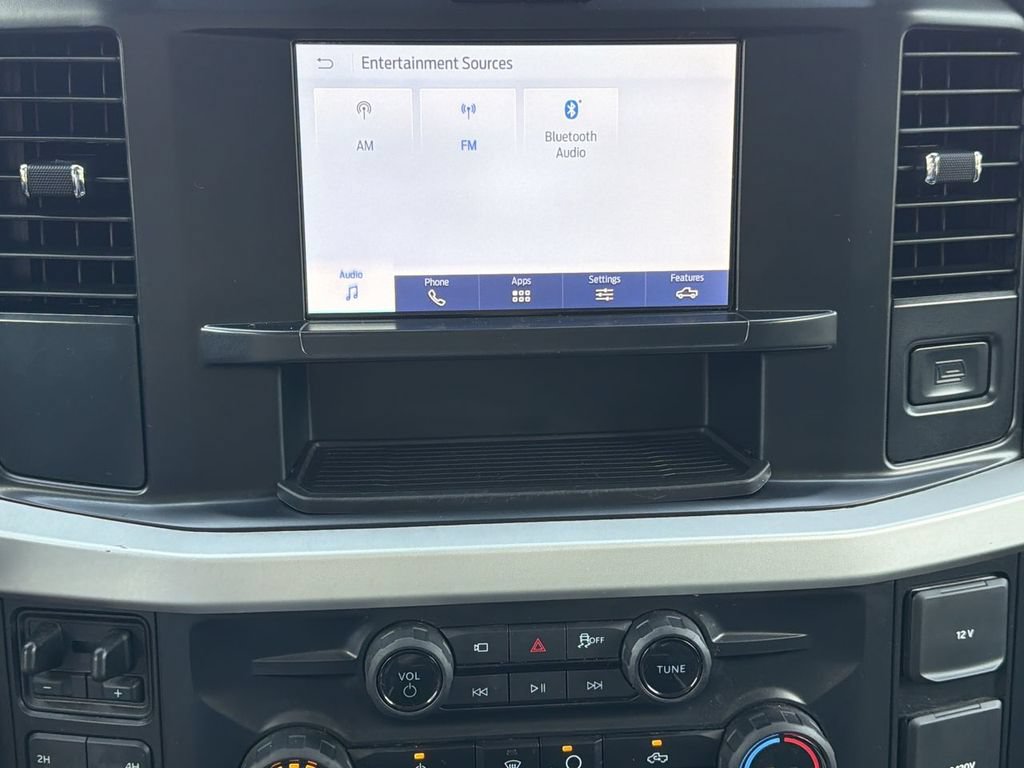 Certified 2025 Ford F350 XLT w/ 360-Degree Camera Package AWD/4WD image 16