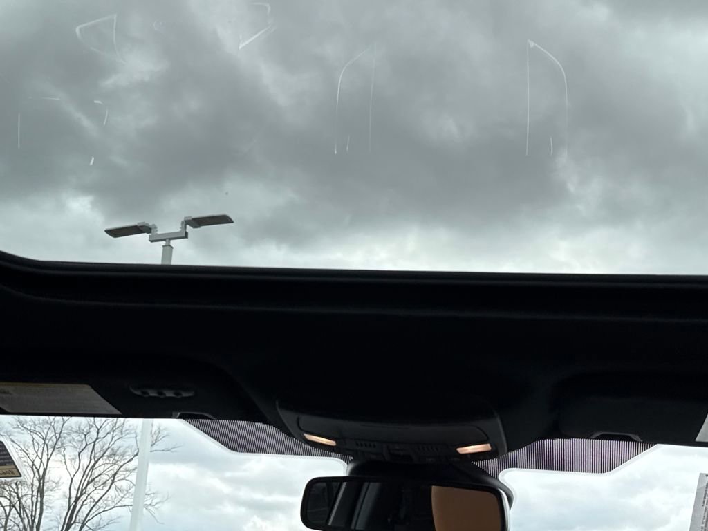 Certified 2024 Ford Edge Titanium w/ Titanium Elite Package image 15