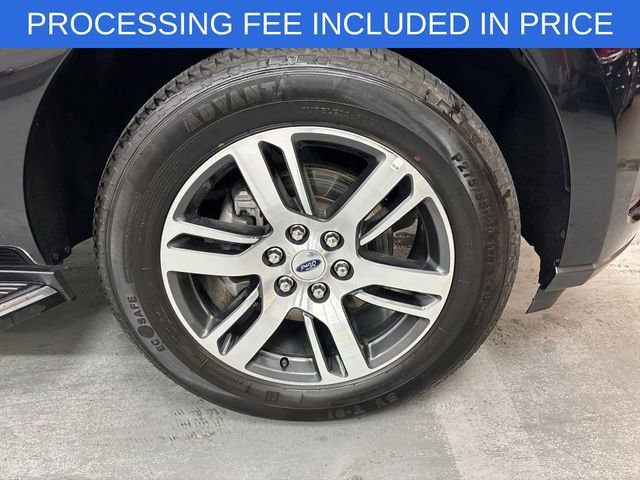 Certified 2023 Ford Expedition Limited image 2