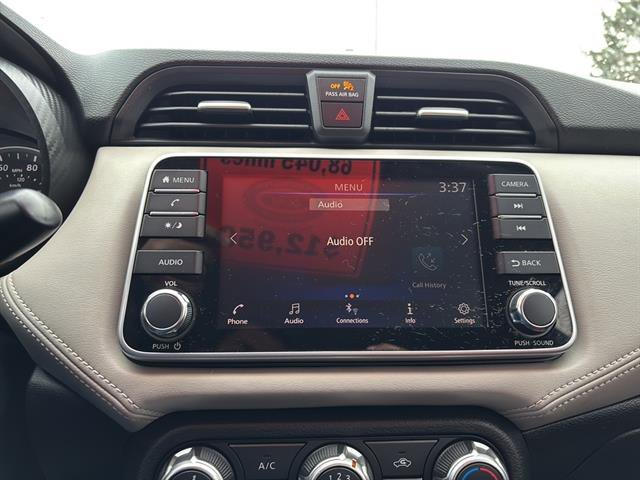 Used 2020 Nissan Versa SV image 22