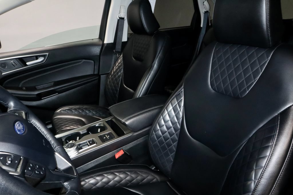 Certified 2024 Ford Edge Titanium AWD/4WD image 26