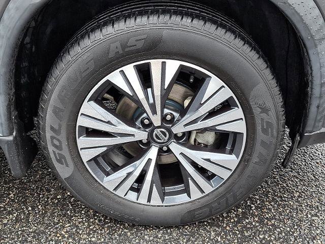 Used 2021 Nissan Rogue SV w/ Premium Package AWD/4WD image 8