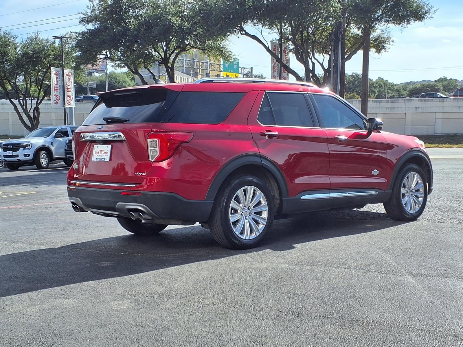 Certified 2022 Ford Explorer King Ranch AWD/4WD image 6