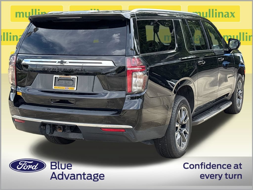 Used 2024 Chevrolet Suburban LS w/ Driver Alert Package AWD/4WD image 4