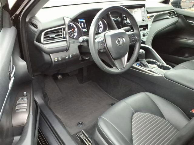 Used 2022 Toyota Camry SE image 18