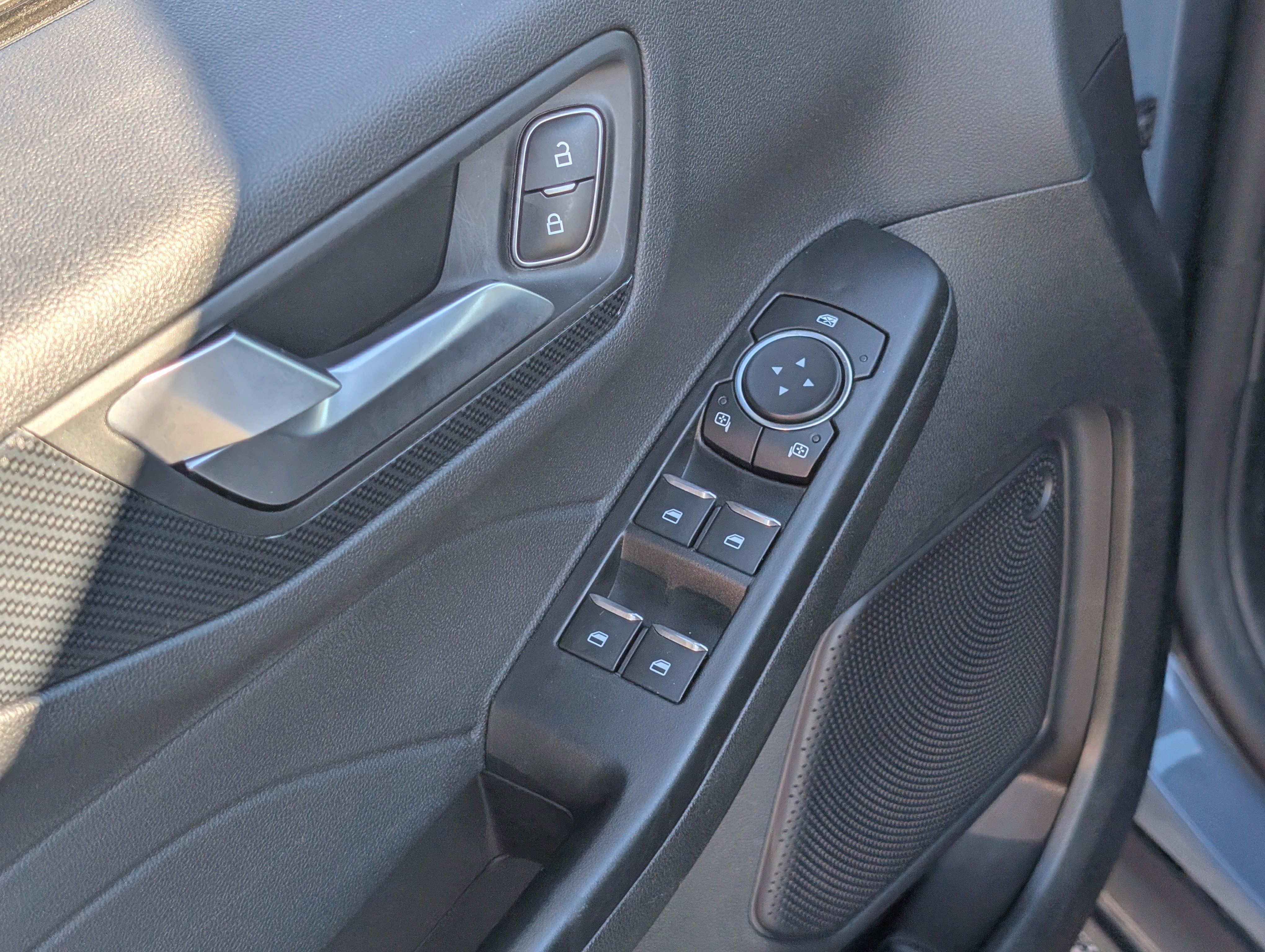 Certified 2025 Ford Escape ST-Line Elite w/ Tech Pack #1 image 20