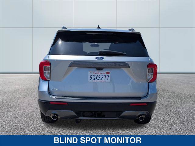 Certified 2023 Ford Explorer XLT w/ Equipment Group 202A RWD image 4