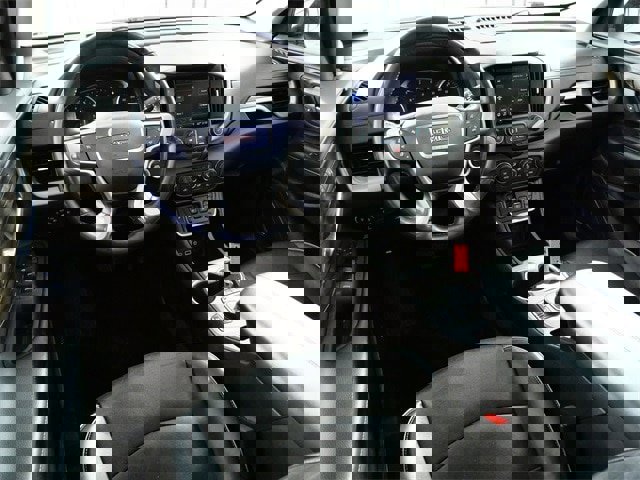 Used 2020 GMC Terrain Denali w/ Denali Premium Package image 8