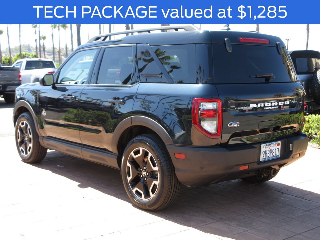 Certified 2023 Ford Bronco Sport Outer Banks w/ Tech Package AWD/4WD image 2