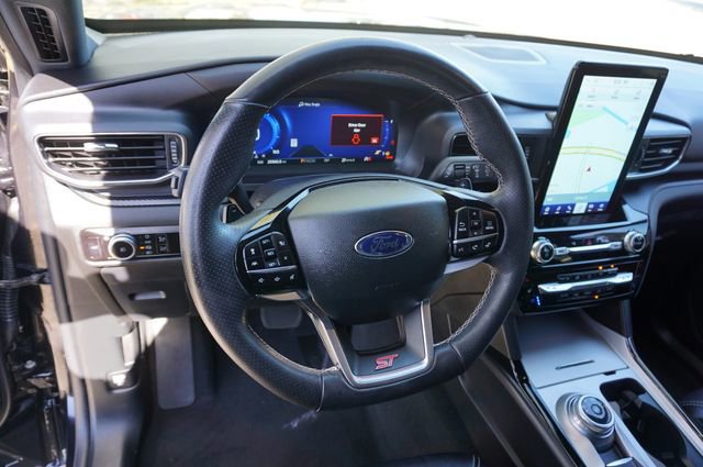 Certified 2023 Ford Explorer ST w/ Equipment Group 401A image 17