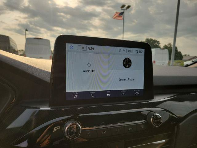 Certified 2025 Ford Escape ST-Line Select AWD/4WD image 26