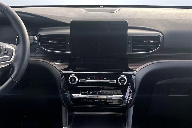 Certified 2022 Ford Explorer Limited w/ Hybrid Equipment Group 310A image 8