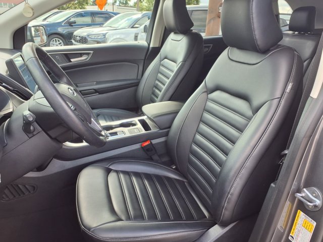 Certified 2024 Ford Edge SEL w/ Convenience Package AWD/4WD image 4