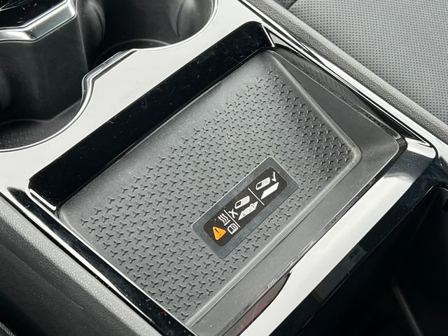 Used 2025 Chevrolet Blazer EV LT image 34