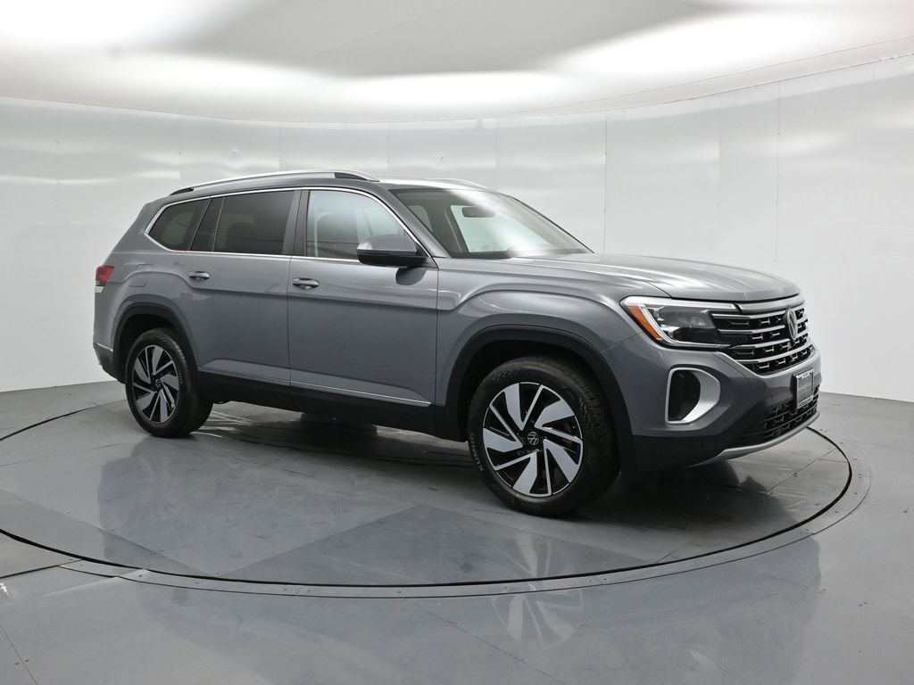 Used 2025 Volkswagen Atlas SEL image 27
