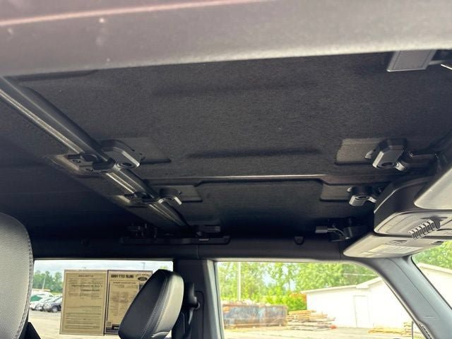 Certified 2023 Ford Bronco Wildtrak AWD/4WD image 12