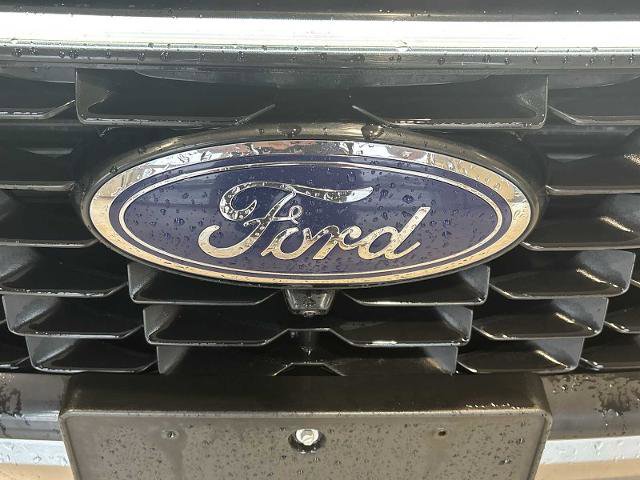Certified 2024 Ford Escape Platinum AWD/4WD image 29