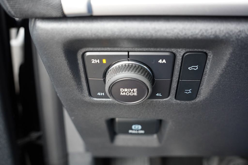 Certified 2025 Ford Expedition Max Active image 27