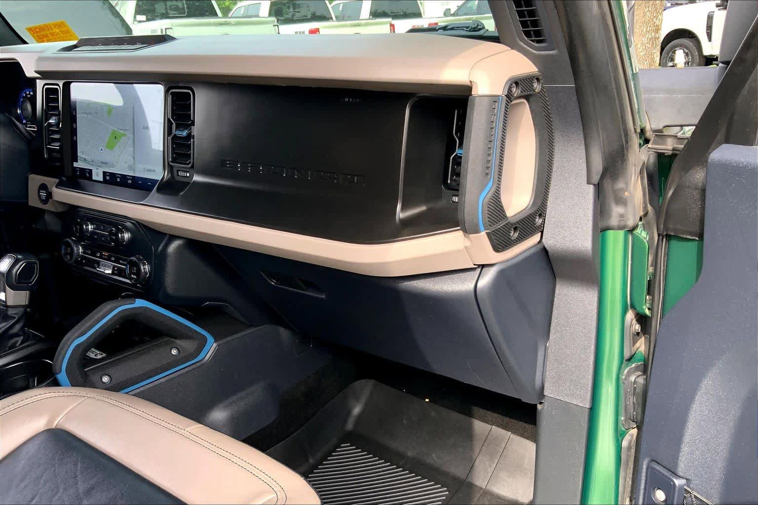 Certified 2023 Ford Bronco Wildtrak AWD/4WD image 17