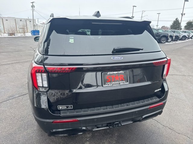 Certified 2025 Ford Explorer ST-Line w/ Premium Package image 4