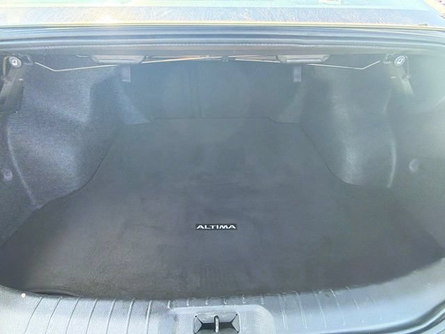 Used 2024 Nissan Altima 2.5 SR FWD image 11