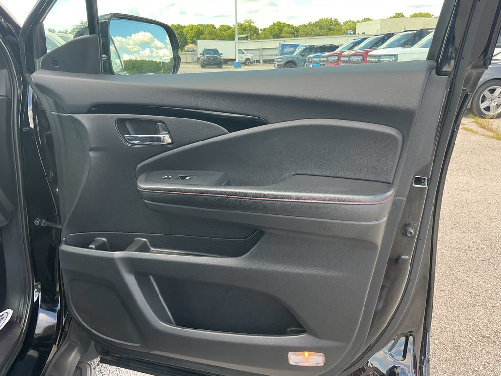 Used 2021 Honda Pilot Elite image 22