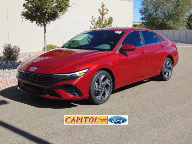 Used 2025 Hyundai Elantra SEL