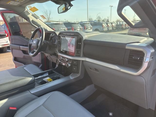 Certified 2022 Ford F150 XLT w/ Equipment Group 302A High image 30