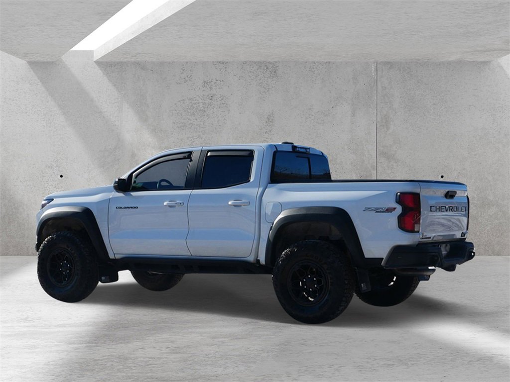 Used 2024 Chevrolet Colorado ZR2 w/ ZR2 Bison Edition image 4