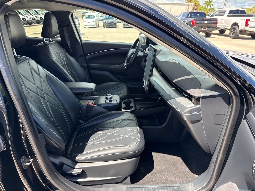 Certified 2023 Ford Mustang Mach-E Select RWD image 28