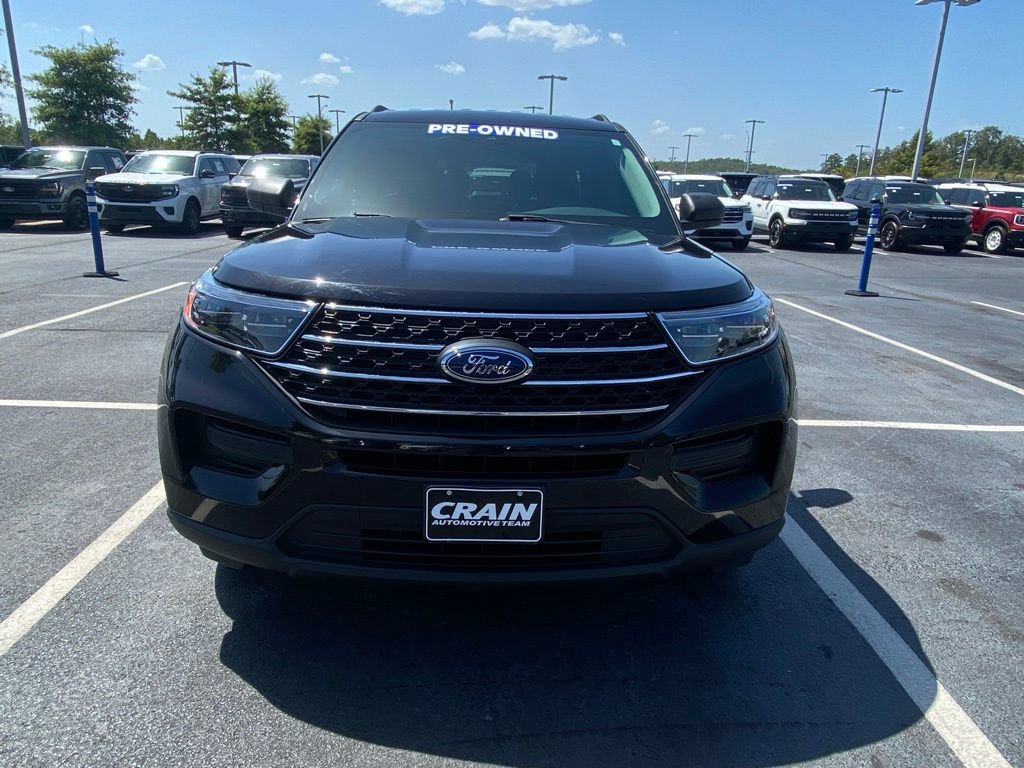 Certified 2024 Ford Explorer XLT RWD image 2