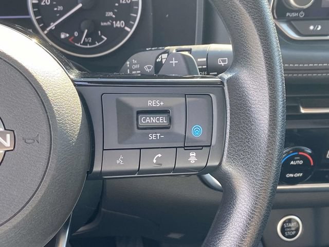 Used 2023 Nissan Rogue SV FWD image 21