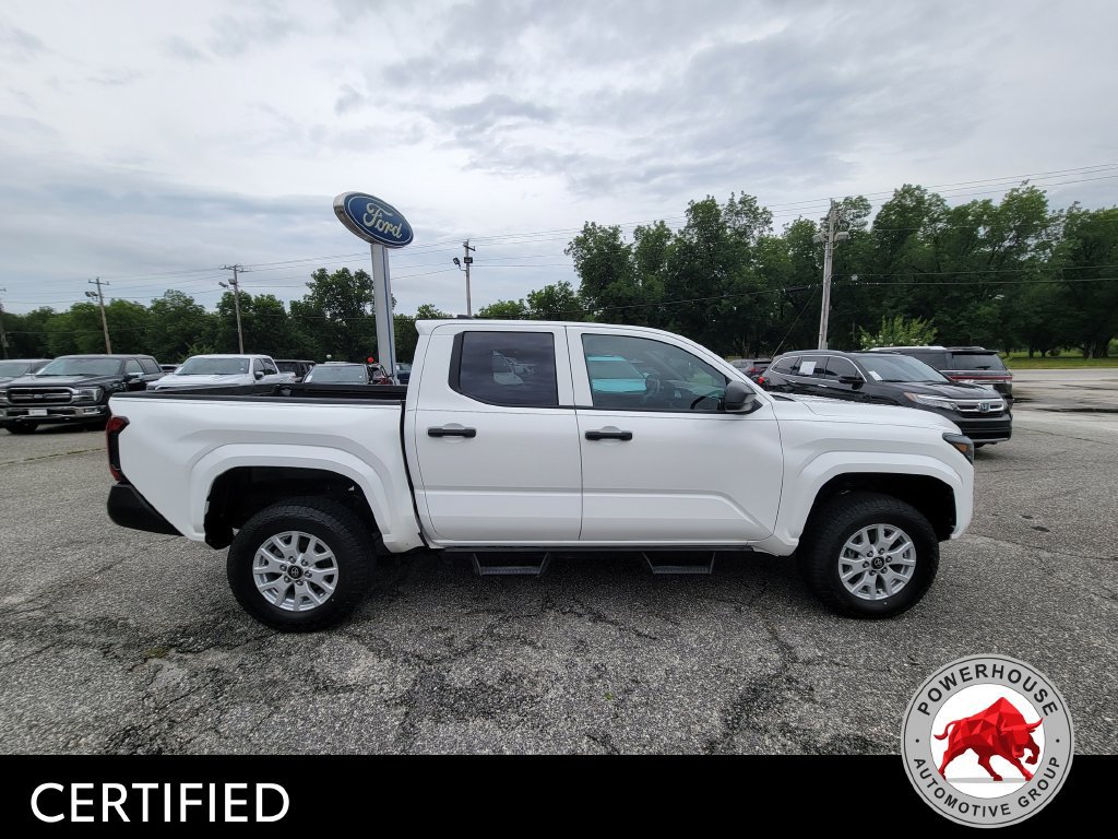 Used 2024 Toyota Tacoma SR AWD/4WD image 8