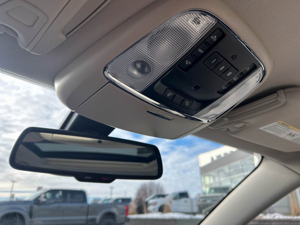 Used 2017 Chrysler 300 Limited w/ Value Package image 20