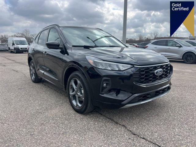 Certified 2023 Ford Escape ST-Line Select w/ Tech Pack #2 image 1