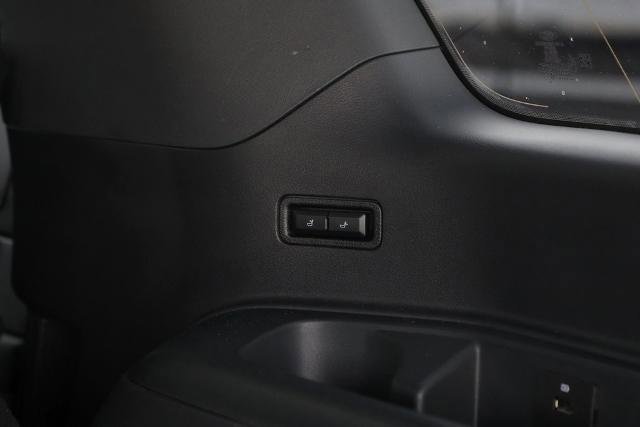 Certified 2023 Ford Expedition Limited image 18